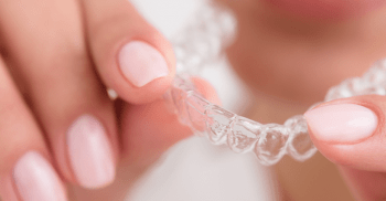 Clareamento dental caseiro – Uma abordagem simplificada