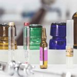 Confira os anestésicos locais mais utilizados, as principais complicações que podem ocorrer ao utilizá-los e dicas para evitar as possíveis complicações!