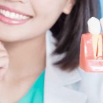 Saiba como otimizar o procedimento e ter sucesso na remoção de manchas e biofilme