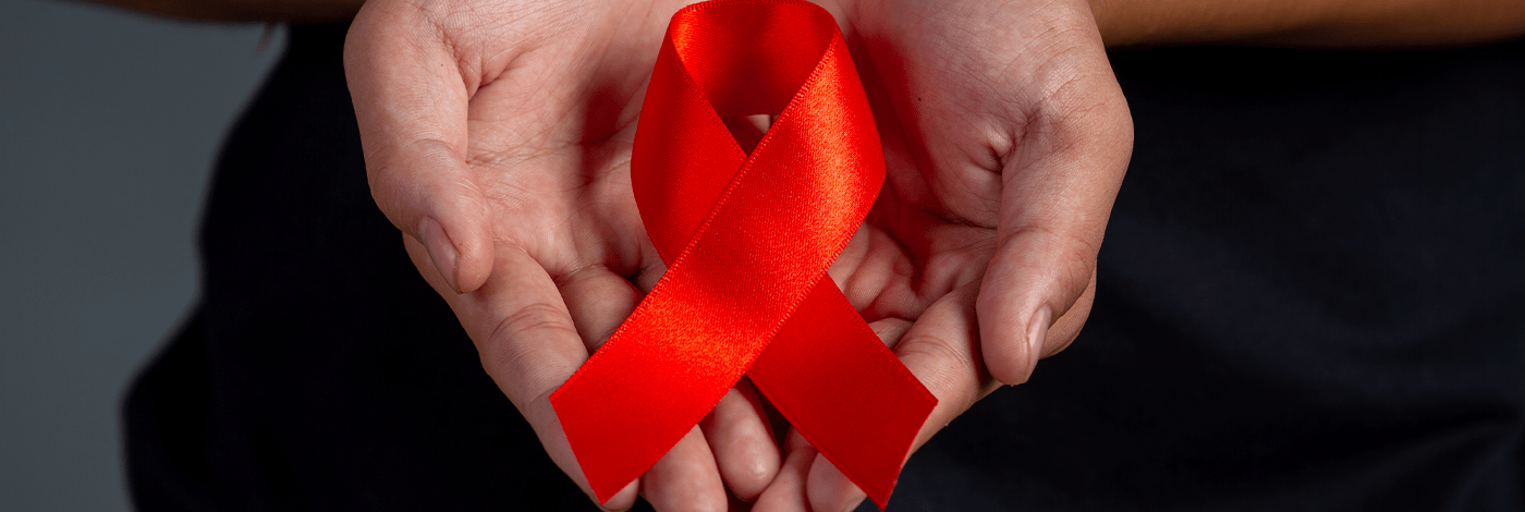 Dezembro Vermelho e o atendimento odontológico de portadores de HIV/AIDS