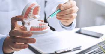 Atenção odontológica à pacientes portadores de hanseníase﻿﻿