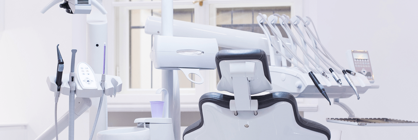 Tudo sobre cadeira odontológica: como escolher e manter a sua