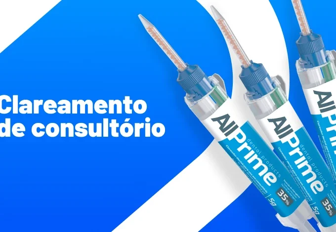 Imagem ilustrativa de três seringas de clareadores da AllPrime com destaque para o texto clareamento de consultório na cor branca, em fundo azul e branco.